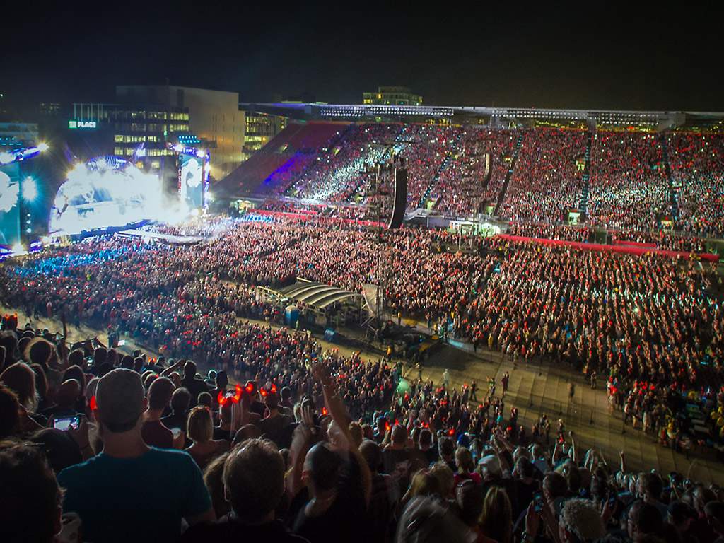 The Rolling Stones perform in 2005