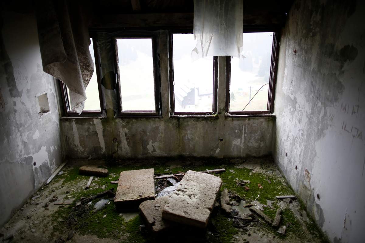 A view of the disused judges room for the ski jump from the Sarajevo 1984 Winter Olympics on Mount Igman, near Sarajevo September 19, 2013. REUTERS/Dado Ruvic