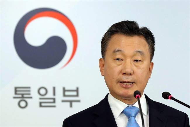 South Korean Unification Ministry spokesman Jeong Joon Hee speaks about a senior North Korea diplomat's defection to South Korea during a press conference at the government complex in Seoul, South Korea, Wednesday, Aug. 17, 2016.
