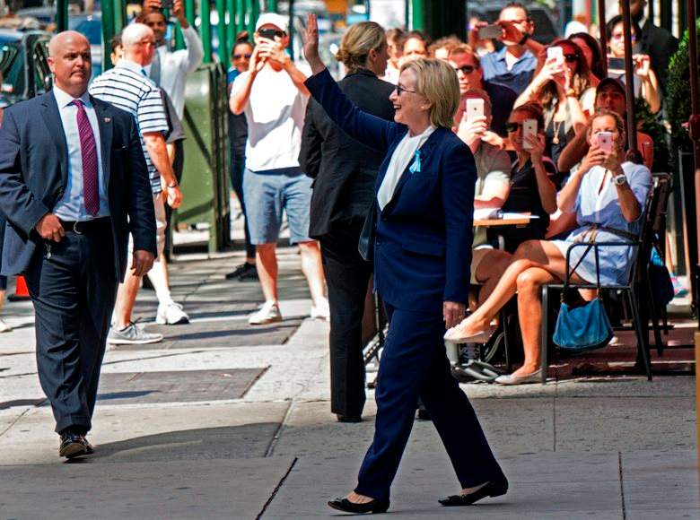 A Hillary Clinton body double? Debunking the conspiracy theory - image