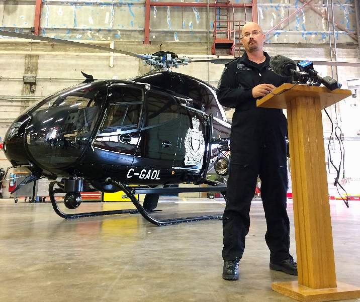 Winnipeg police Air1 helicopter.