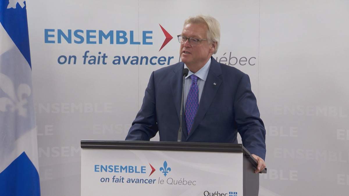 Quebec health minister Gaétan Barrette announced plans to improve seniors care in Quebec, Monday, September 19, 2016.
