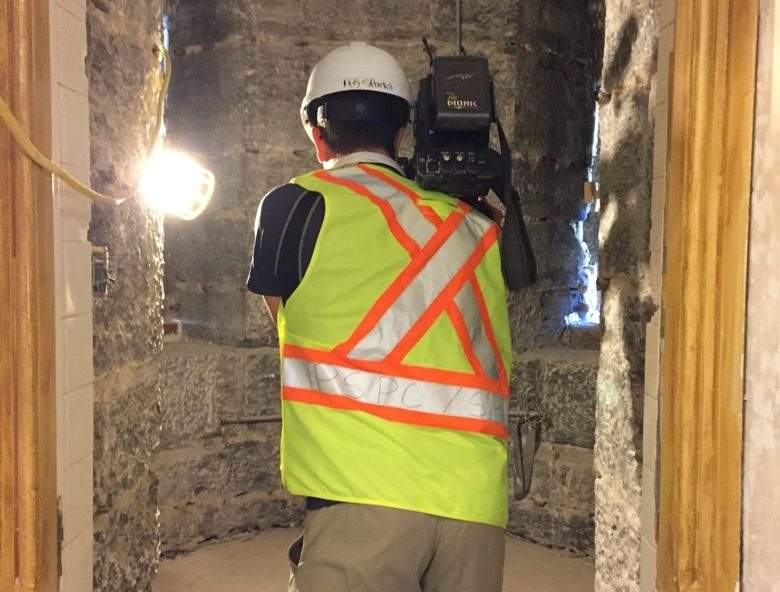 Global News cameraman Michael Haslett takes a peek into what will become the prime ministerial washroom. For now, it’s just an empty, round space lined with stone.