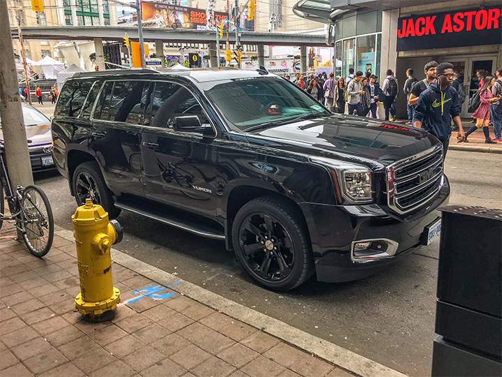 Toronto Mark Saunders' police vehicle is seen parked in front of a fire hydrant in the city's downtown core on Wednesday Sept. 28, 2016.