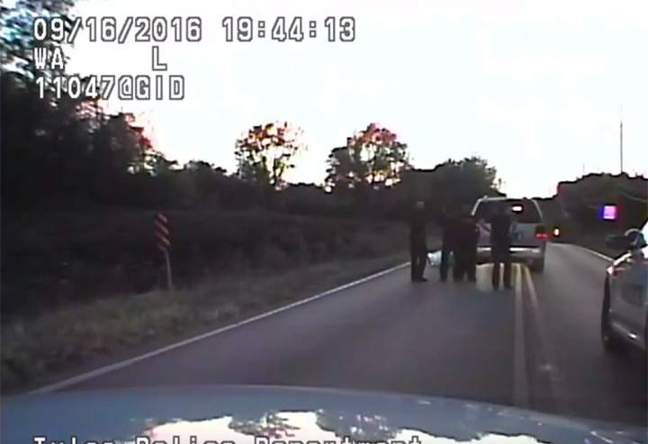 Terence Crutcher shooting: Walkthrough of moments leading up to fatal shooting of unarmed black man in Tulsa - image