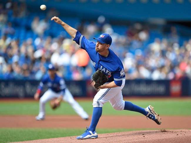 Marco Estrada has signed a one year contract extension with the Toronto Blue Jays.