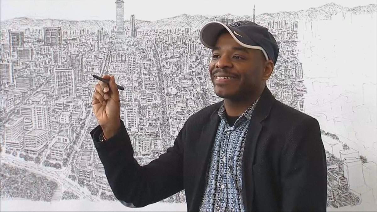 Autistic artist draws panoramic mural of Mexico City from memory - image