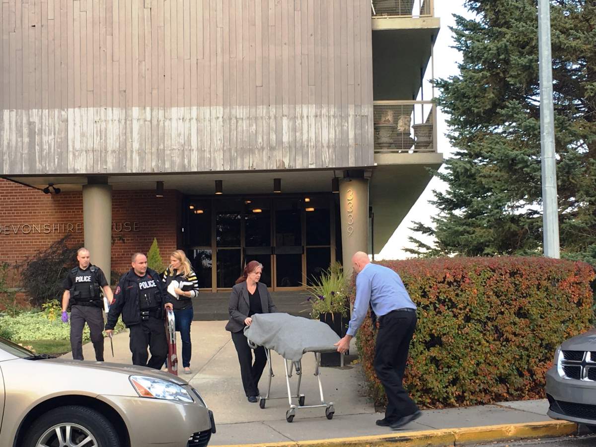 Calgary police investigate the death of a woman whose body was found in a unit in the 3000 block of Rideau Place S.W. at around 4:15 a.m. on Tuesday, Oct. 4, 2016.
