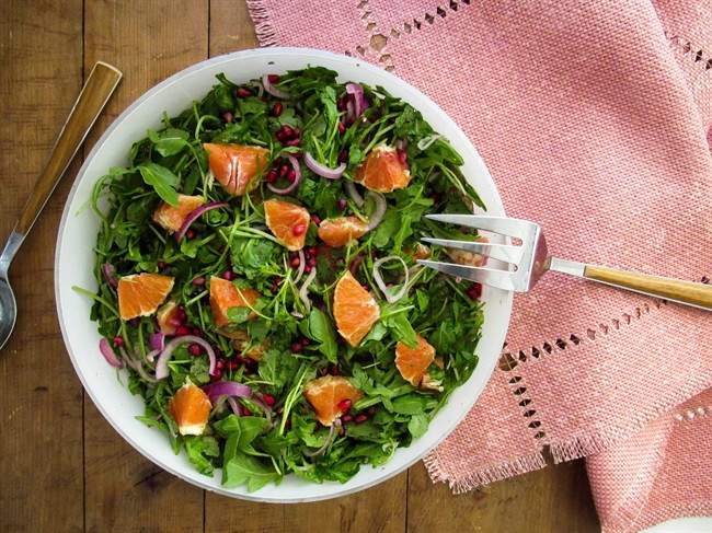 It’s time to trade in the heavy stews and stick-to-your-bones winter fare. Spring is here, and with it comes a bounty of fresh produce that’s packed with nutrients.