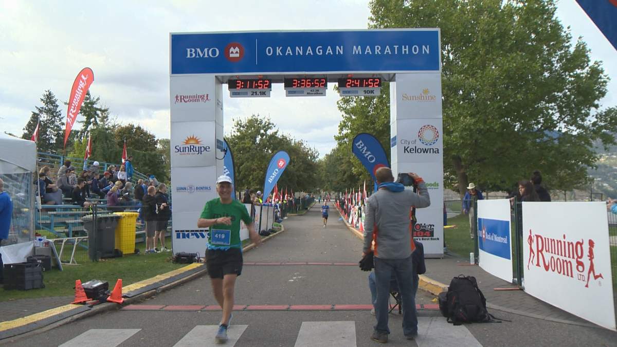 Runners hit Kelowna streets for BMO Marathon - image