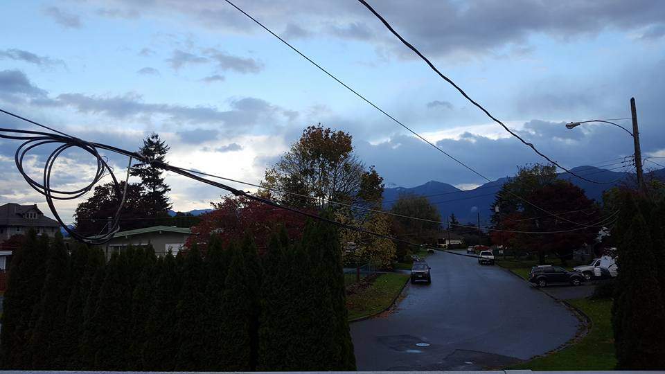 There were some blue skies in Chilliwack on Saturday afternoon as a storm set in on B.C.’s South Coast on Saturday, Oct. 15, 2016.