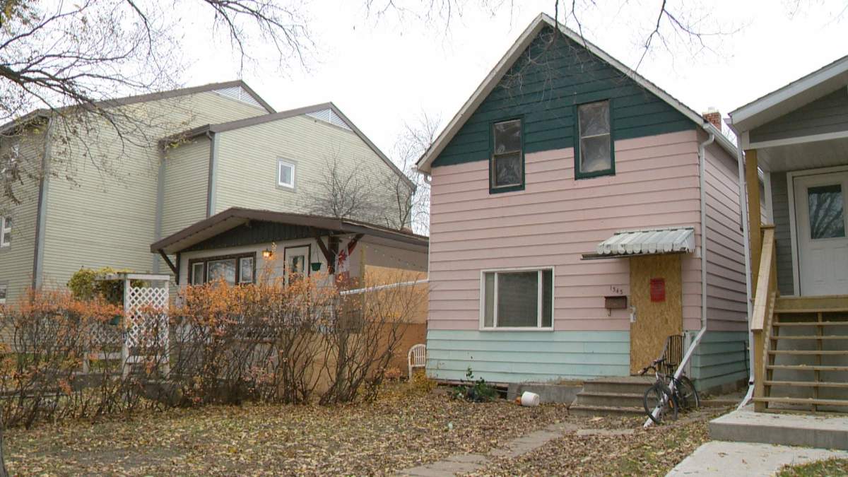 A fire broke out at 1343 Rae Street early Sunday morning.