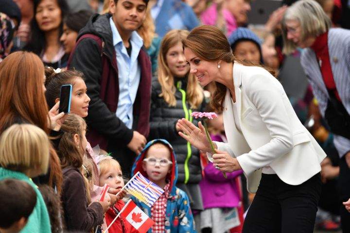 Kate speaks with the crowd gathered at Victoria’s Cridge Centre on Oct. 1, 2016.