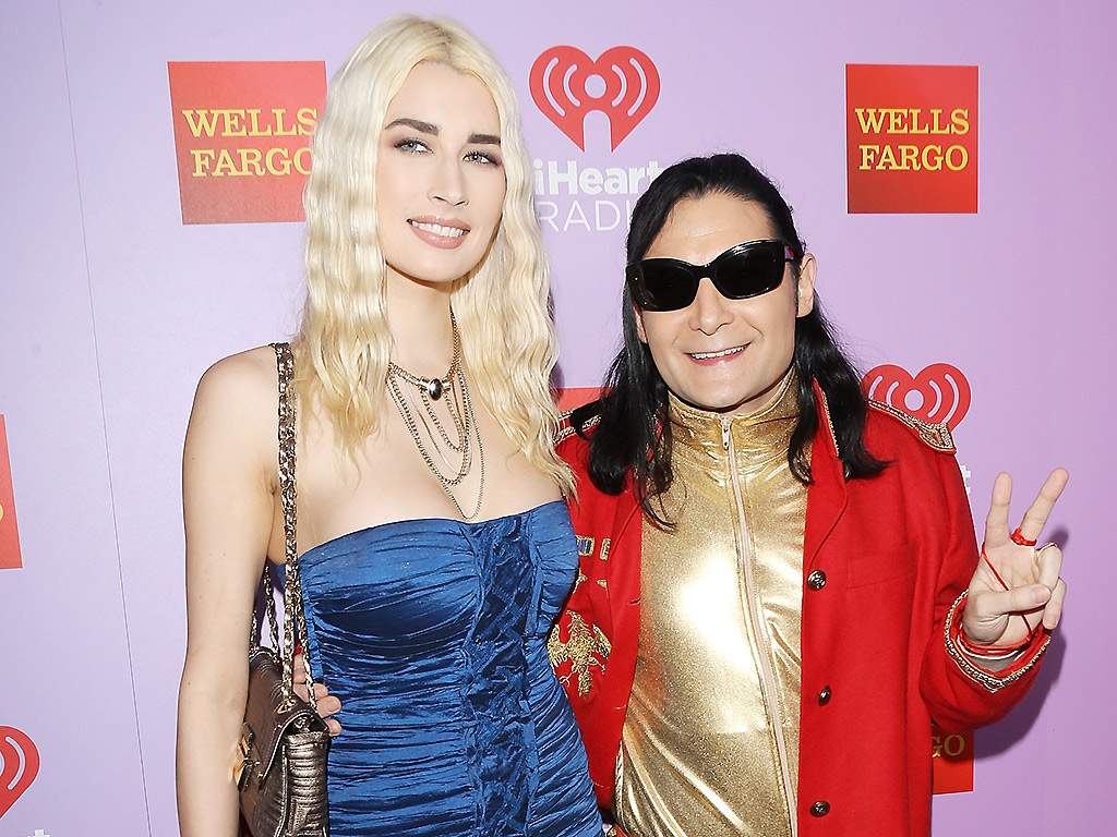 Courtney Anne Mitchell, Corey Feldman