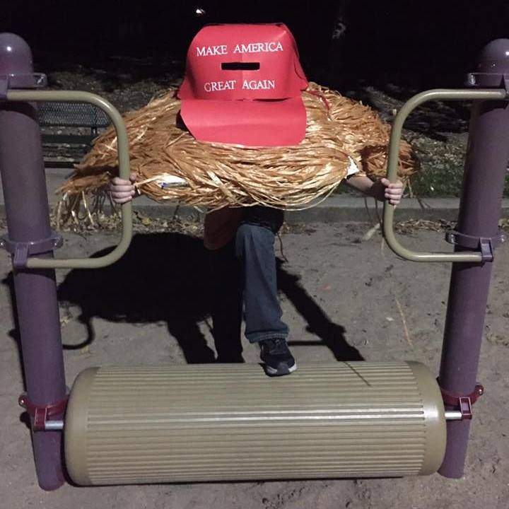 Boy’s funny Donald Trump hair costume a ‘huge’ Halloween treat online - image