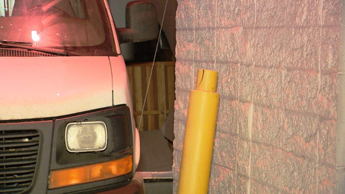 Police investigate a smash and grab at Bissett Fasteners in the 6800 block of 30 Street S.E. on Thursday, Nov. 24, 2016.