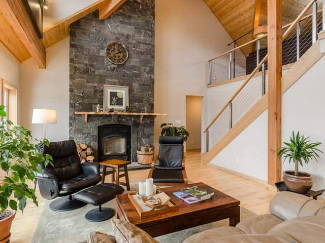 Yellowknife house real estate