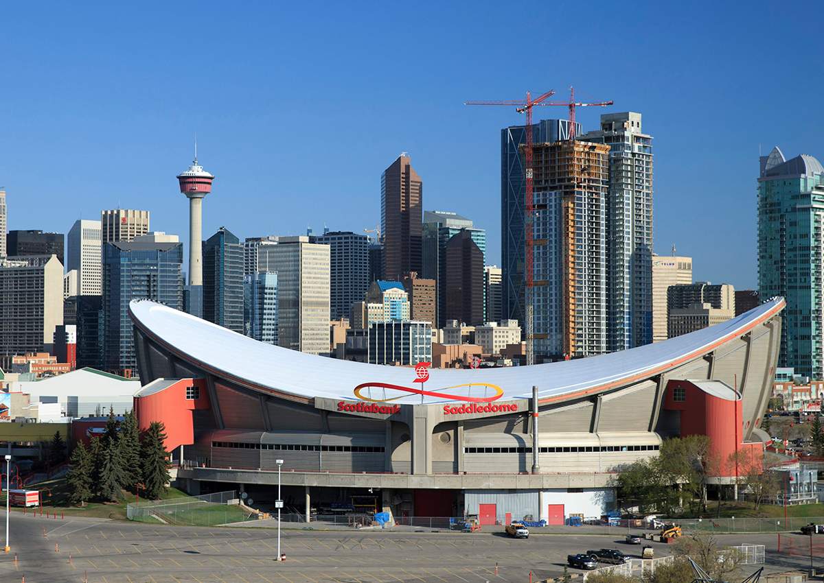 Calgary business owners can apply for a new city grant starting Oct. 12, 2021. 