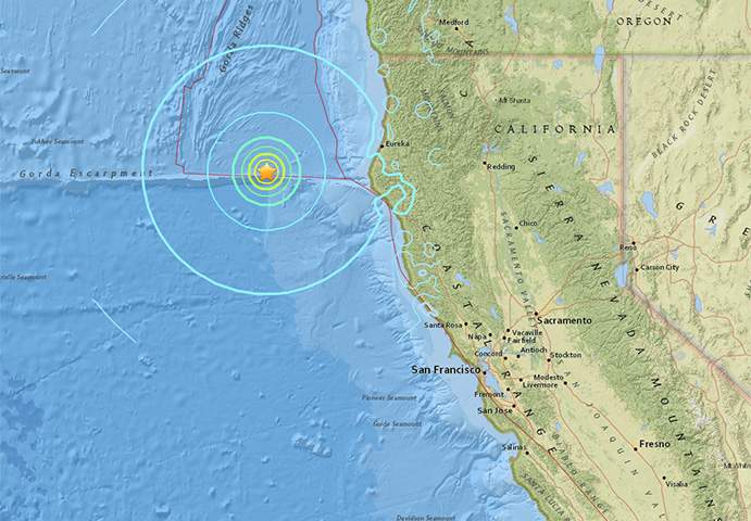 Strong earthquake strikes off California coast - image