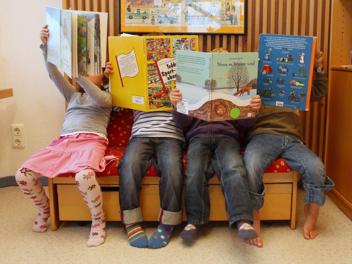 The Liberal government negotiated the agreement - called the Multilateral Early Learning and Child Care Framework - to set out the parameters for the billions in new child care spending unveiled in the 2017 budget: quality, accessibility, affordability, flexibility and inclusivity.