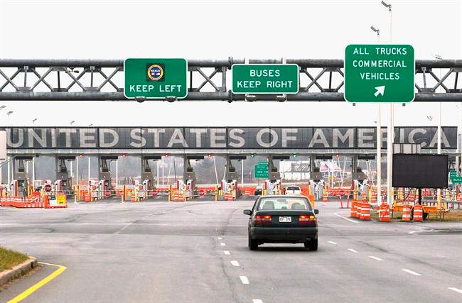 A file photo of the United States border crossing at Saint-Bernard-de-Lacolle.