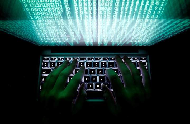 The internet and the gadgets it runs on were at the centre of the year’s biggest stories, most notably the U.S. presidential election.  REUTERS/Kacper Pempel/Illustration/File Photo.