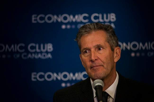Pallister eyeing reduced work week for government workers.