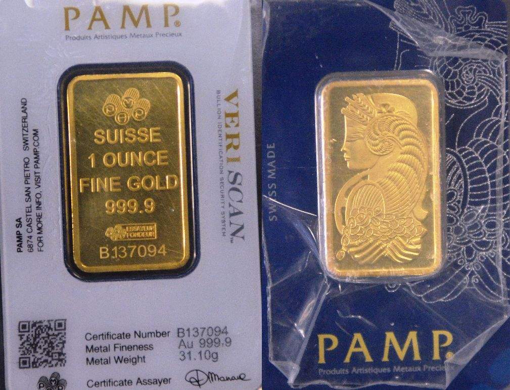 Edmonton police issued a warning to residents and merchants be careful when buying gold, after an investigation uncovered $10,000 in fake gold bars that appeared authentic.