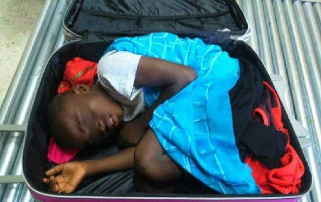An 8-year-old Ivorian boy found inside a suitcase in Ceuta in May 2015.