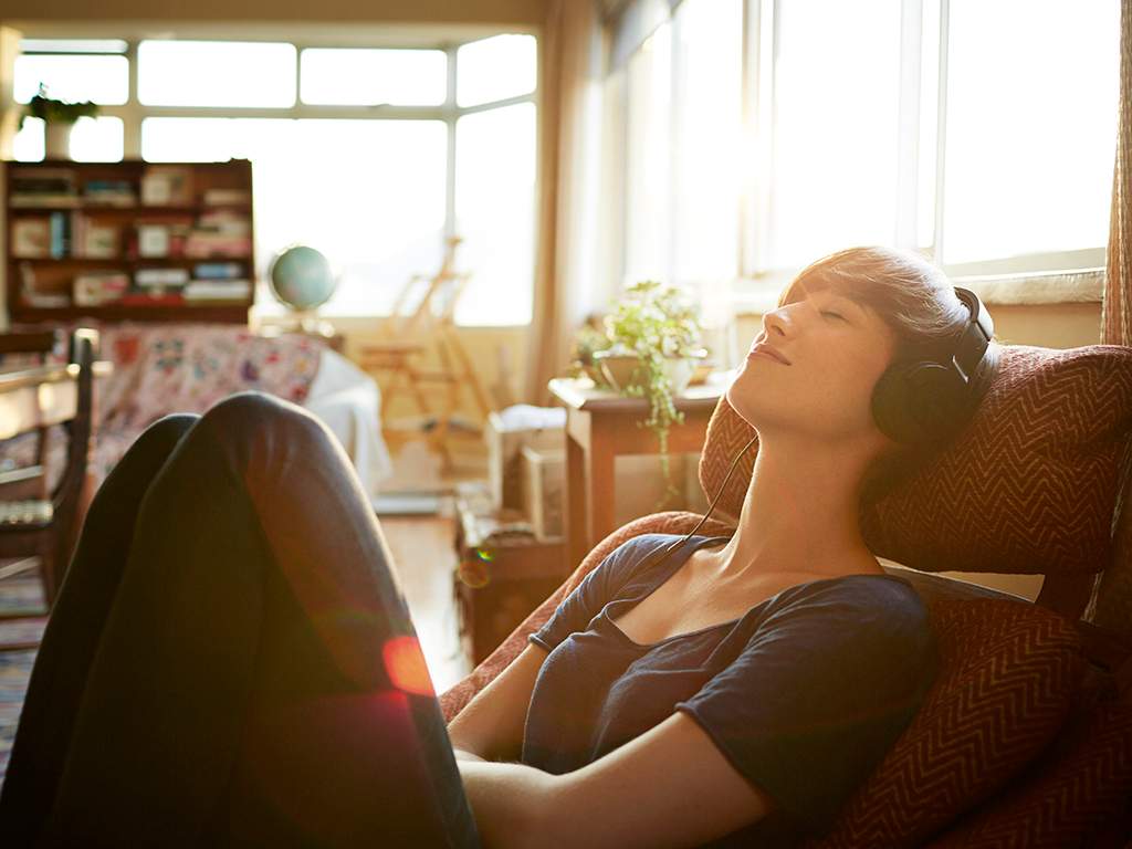 Mood boosters: Top tips to lift your spirits in 15 minutes - image