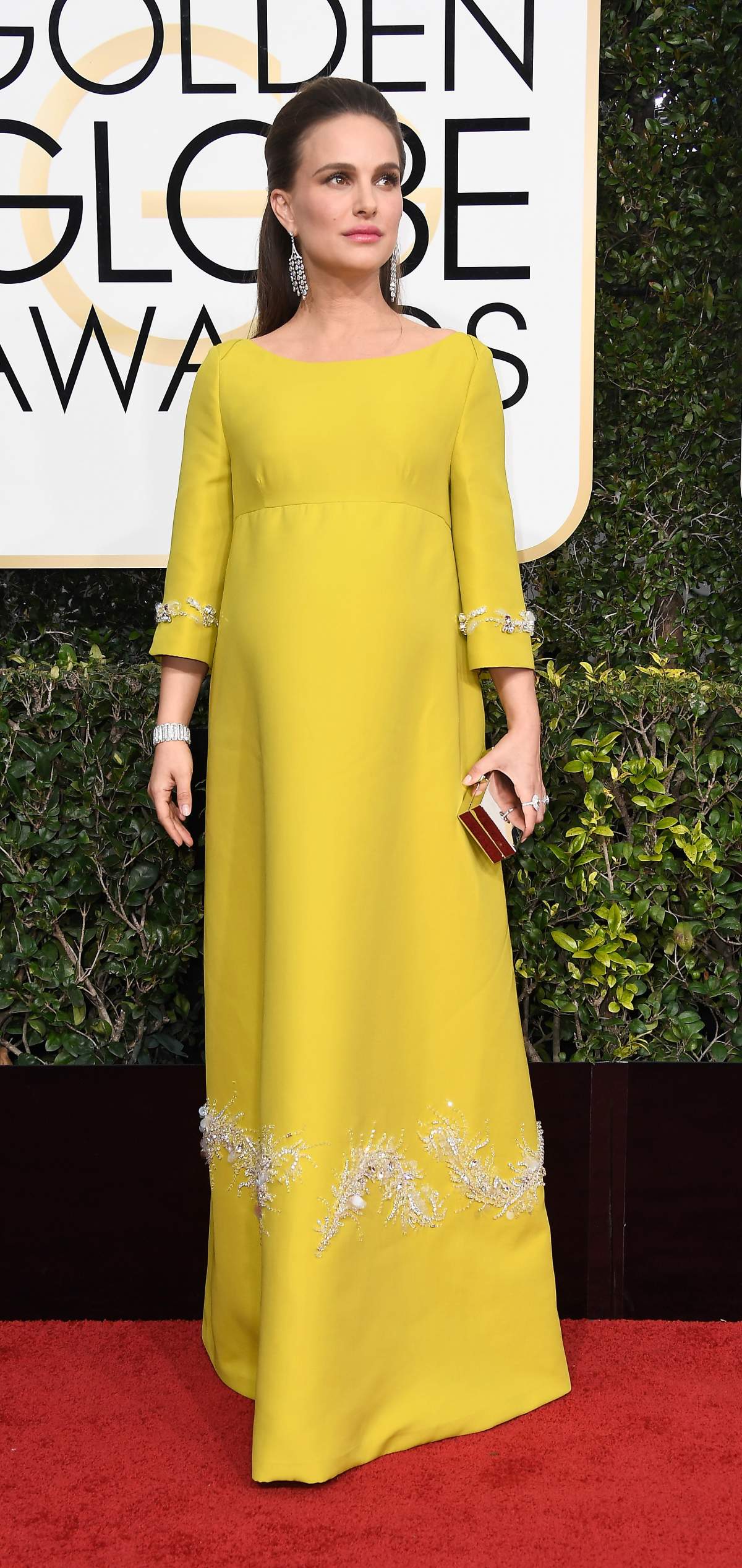 Golden Globes 2017 red carpet: The top looks and trends - image