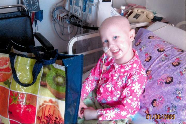 Donated umbilical cord blood means babies can help save lives - image