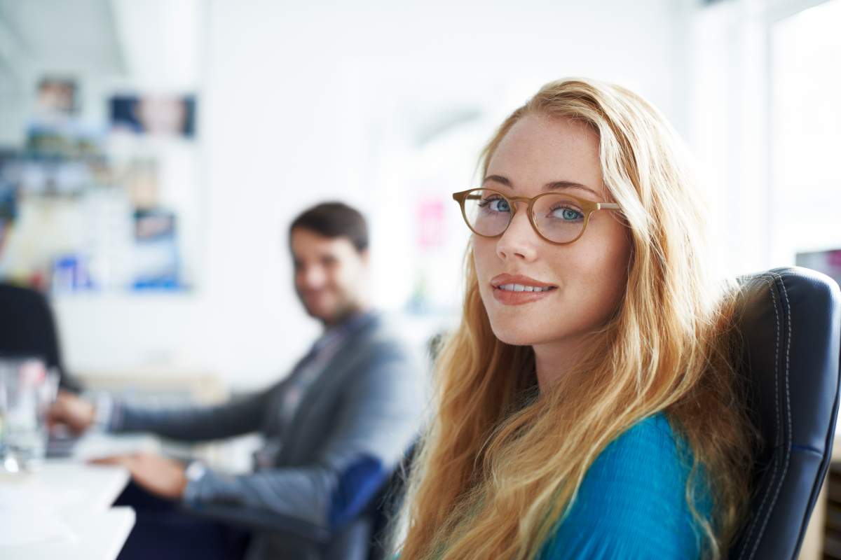 Researchers find that while physical attractiveness may have an effect on earnings, it isn't the only factor at play.