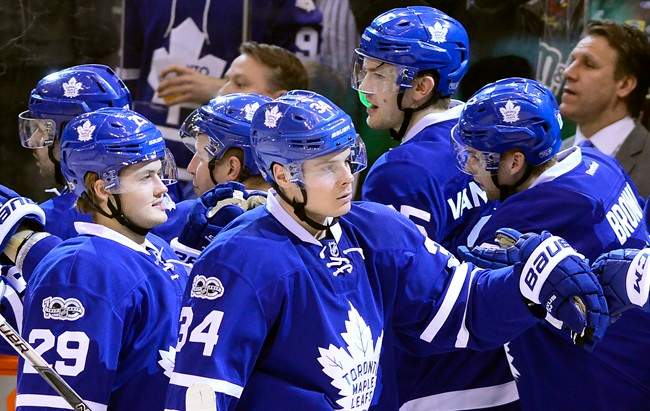Toronto Maple Leafs' Auston Matthews (34) and teammate William Nylander (29) will be counted upon to lead the team in 2017/18.