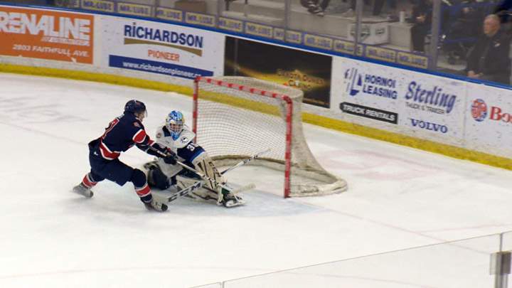 Lack of scoring contributes to three-game slide as Saskatoon Blades hold on to final playoff spot in the Western Hockey League’s Eastern Conference.