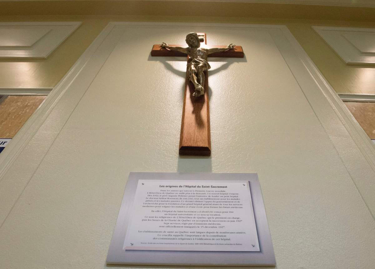 The crucifix at the main entrance of the Saint-Sacrement hopital, Thursday, March 2, 2017 in Quebec City. The crucifix that was taken off the wall after a complaint and was re-installed by the establishment after numerous critics from citizens.