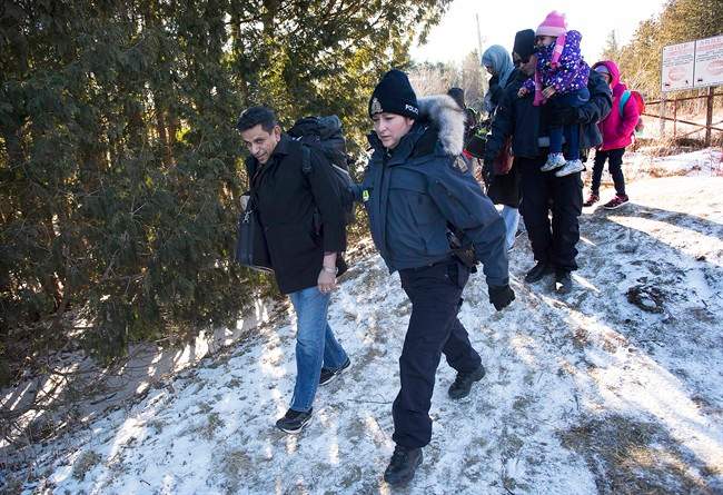 Trudeau cabinet gets set for in-depth talks on illegal border-crossers - image