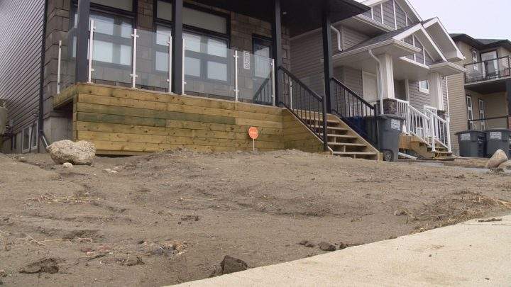 Turf wars: why a landscape bylaw maybe looming for Saskatoon homeowners - image