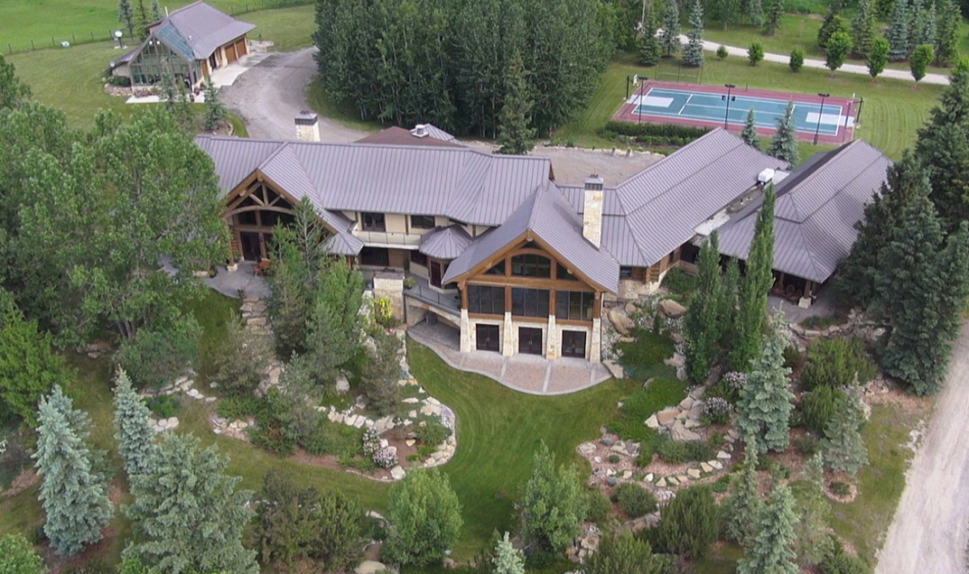 242004 Range Road 32, Calgary, Alta.