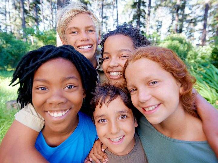 From computers to sports, adventure activities and entrepreneurial endeavours, camps in Canada have kids' interests covered. 