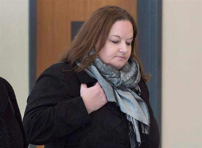 Doctor accused of prescribing 50,000 opioid pills to one patient allowed to practise again - image