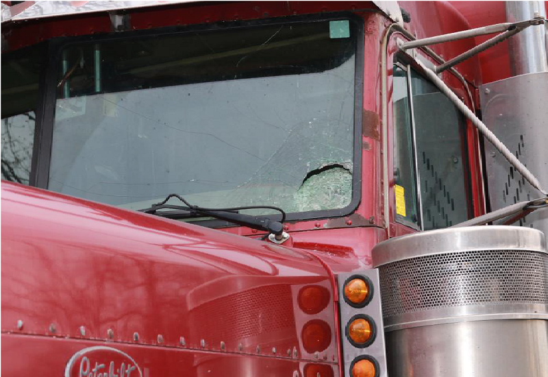 Ontario trucking association releases plan for improved road safety - image