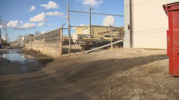 Regina city crews are continuing to clean up an oil spill that occurred April 2 in north Regina.