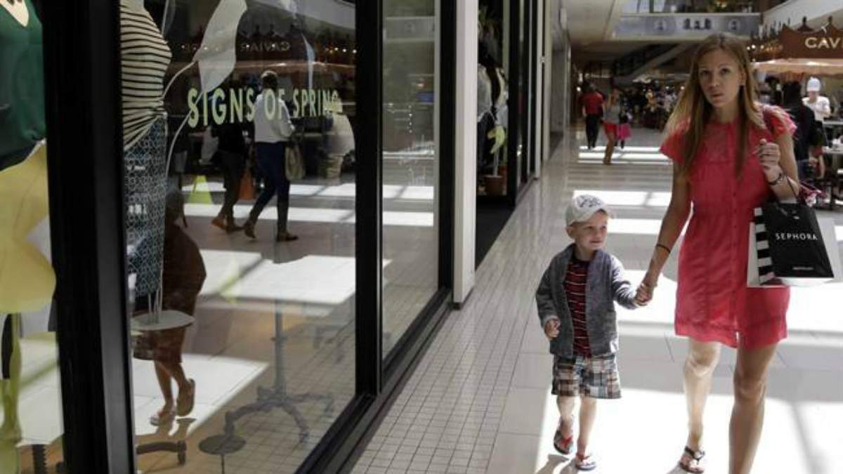 Goodbye snow … hello debt? How to manage your spending instincts as the weather gets warmer - image