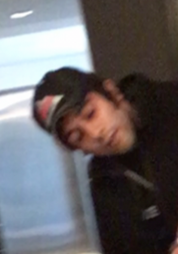 Calgary police seek man who allegedly posed as cop while robbing women he met online - image