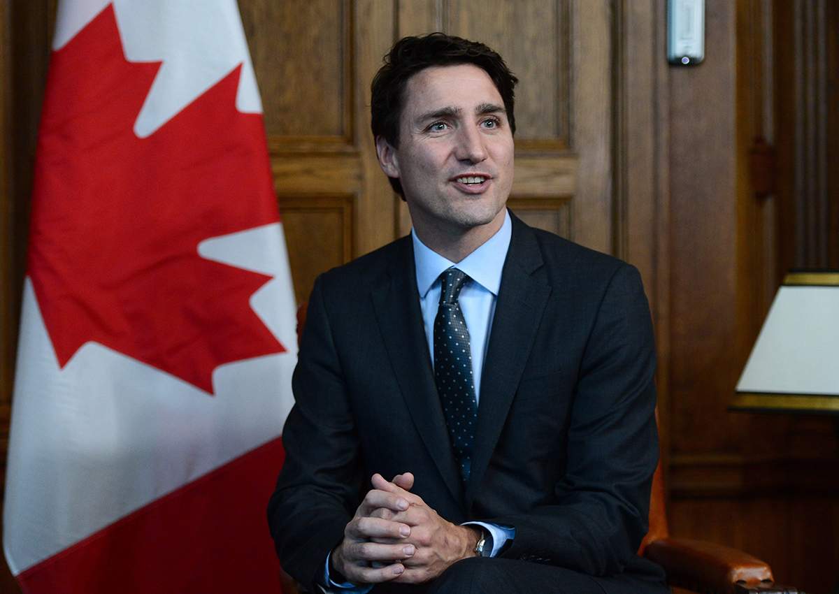 Prime Minister Justin Trudeau meets with Nobel Peace Prize Laureate Leymah Gbowee in his office on Parliament Hill in Ottawa on Thursday, April 13, 2017. 