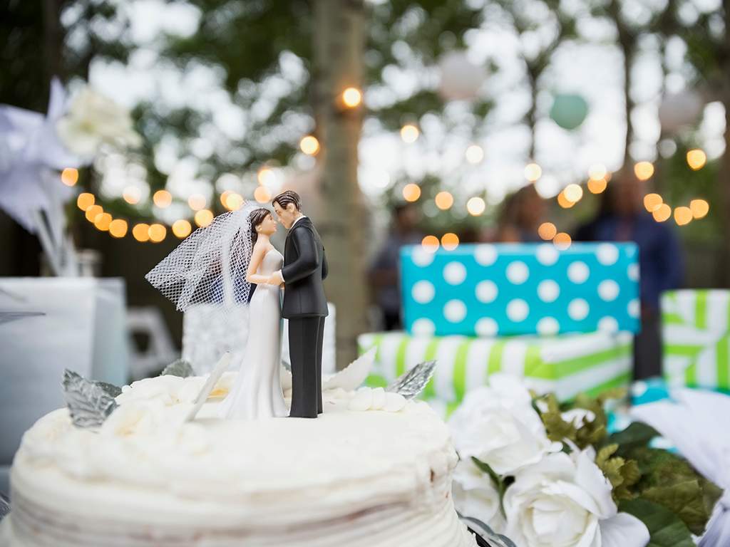 This couple’s wedding gift registry could help save a life - image