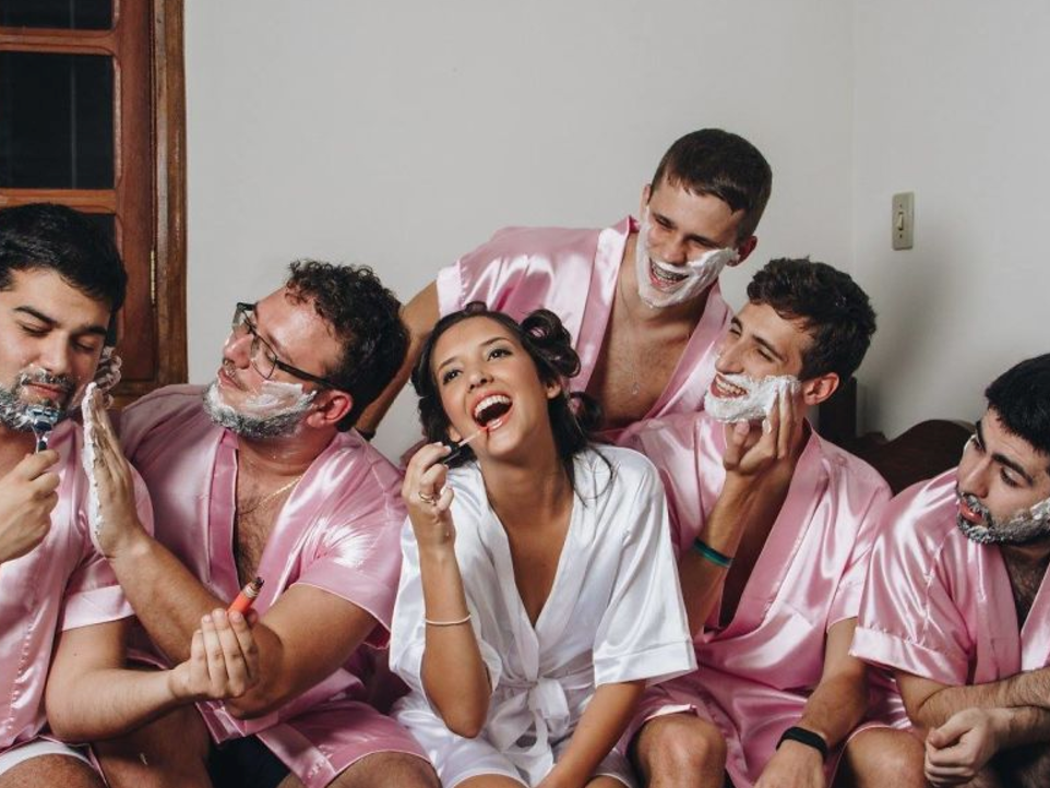 Bride stages bridesmaid photo shoot with her best male friends - image