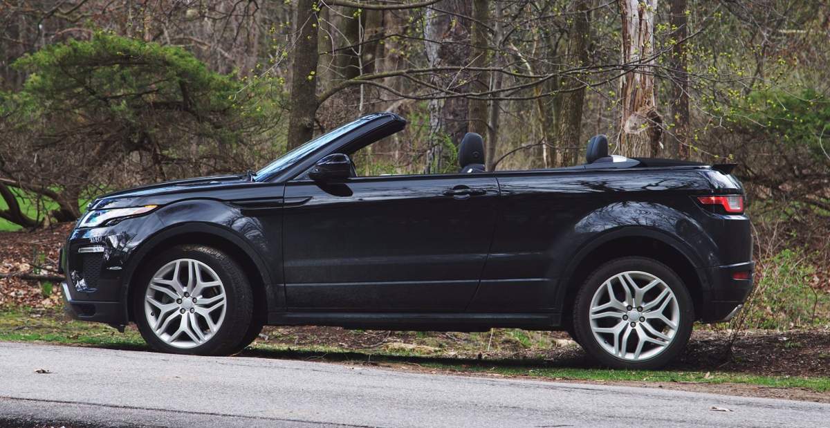 2017 Range Rover Evoque convertible: Strange, stylish and swanky - image