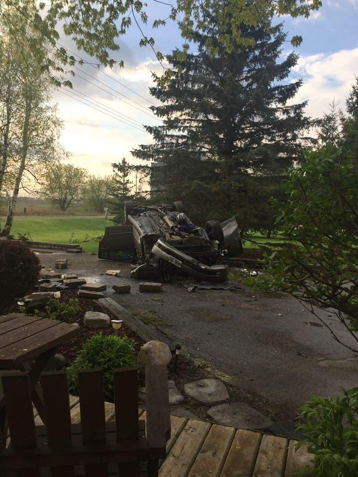 SIU probing crash in northwest London that injured 2 - image